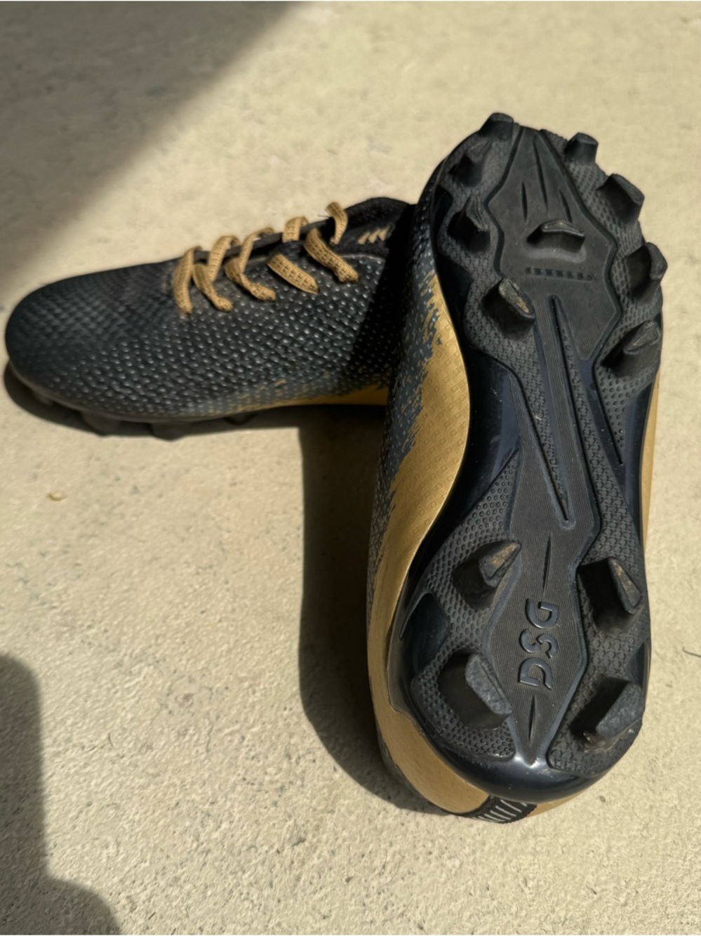 DSG Kids "Speed Viper" Black and Gold Soccer Cleats - Picture 3 of 4